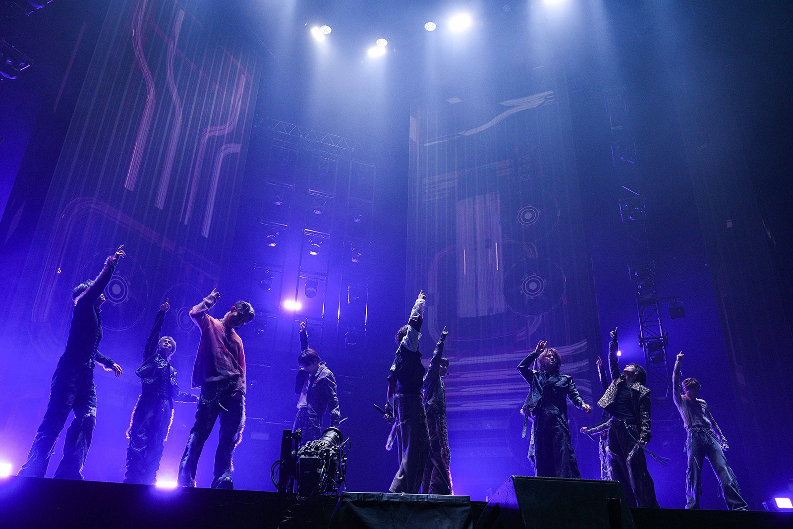 INI／撮影：岸田哲平