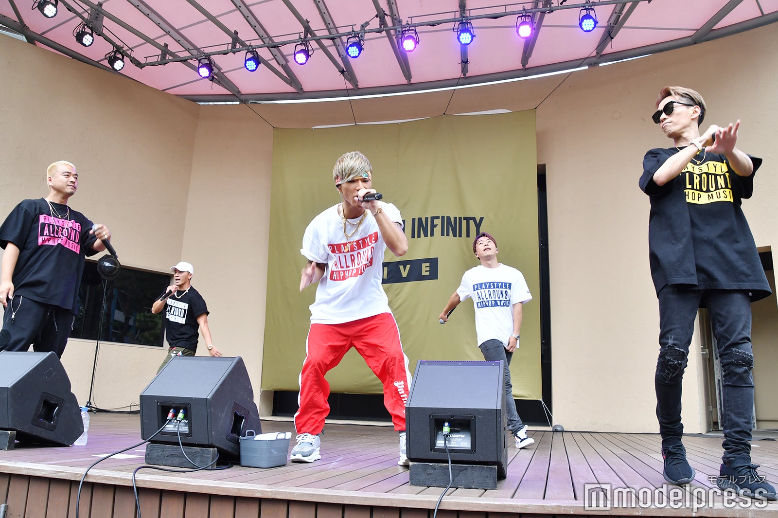 DOBERMAN INFINITY（C）モデルプレス