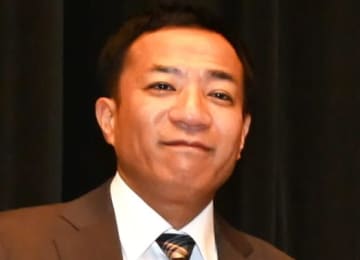 ナイツ塙 M-1最終決戦3組を総括→「エバースの2本目。町田の腹話術に嫌な予感がした」→過去最高のレベル、19年ミルクボーイ優勝時のように盛り上がった