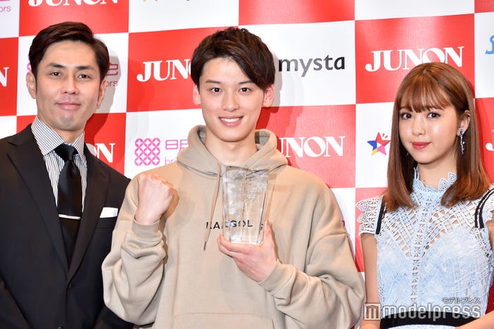 袴田吉彦、松本大輝、藤田ニコル(にこるん) (C)モデルプレス