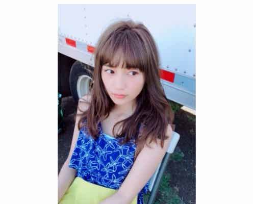 川口春奈、ほっそり二の腕あらわ キュートな表情に注目集まる
