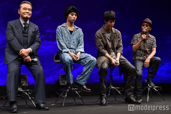 西田敏行、村上虹郎、寛一郎、廣木隆一監督(C)モデルプレス