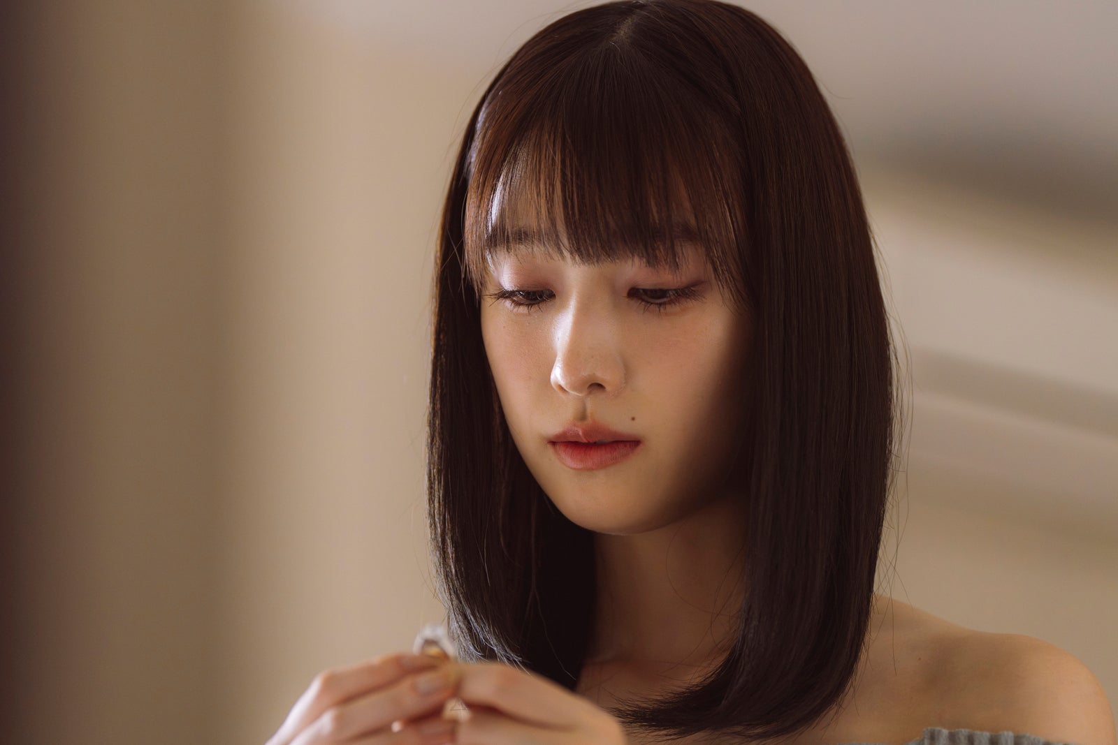 高橋ひかる「顔に泥を塗る」第7話より（C）テレビ朝日