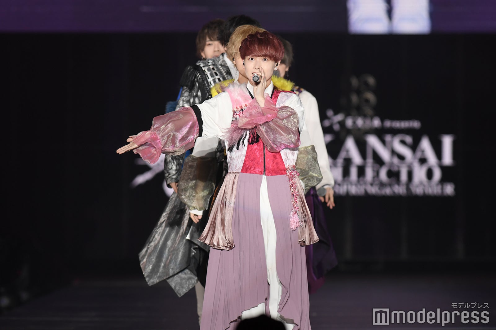 （C）モデルプレス