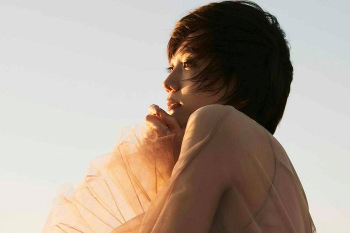 「松井愛莉カレンダー 2022年―2023年」松井お気に入りカット(提供写真)