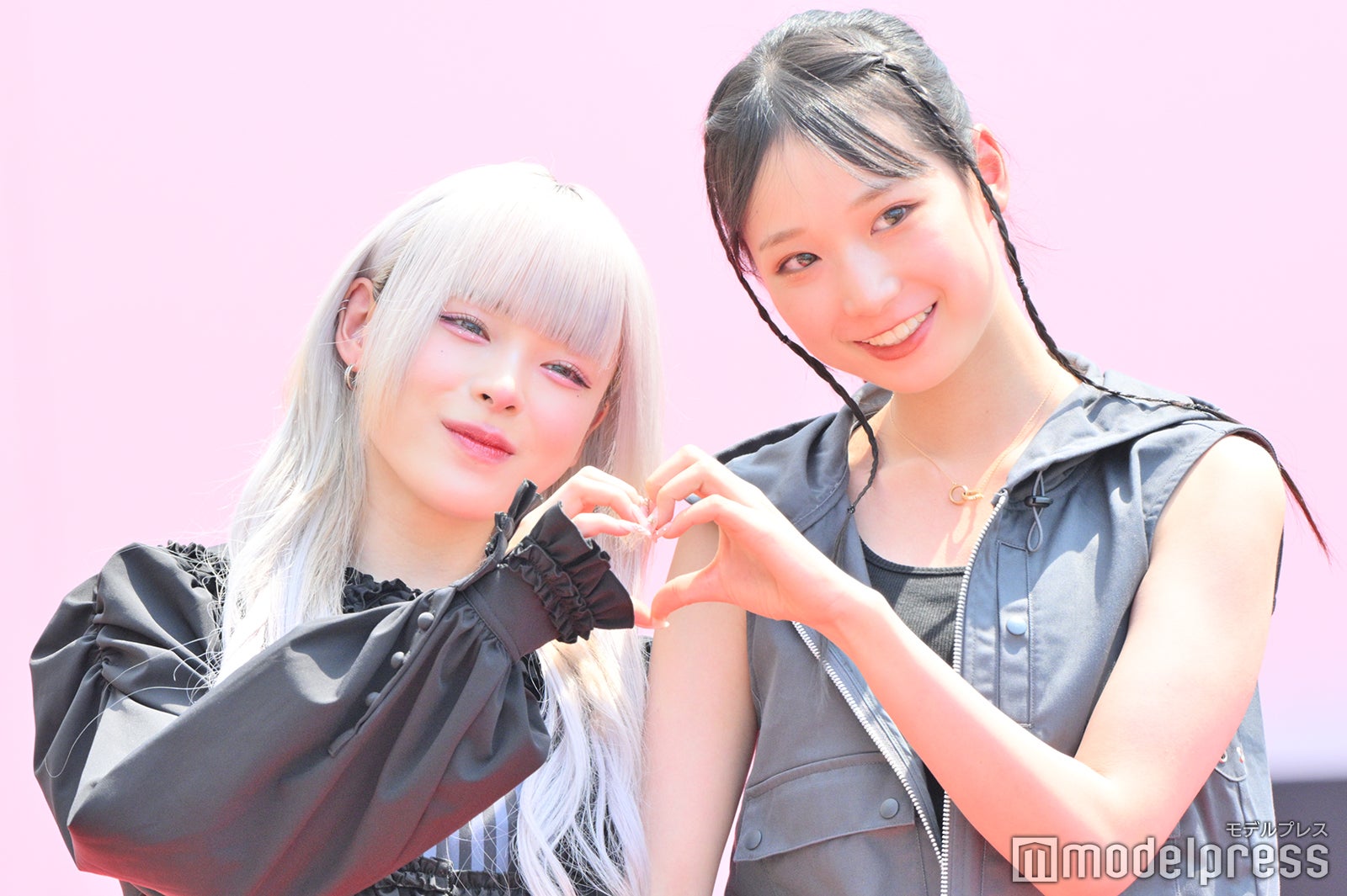 （C）モデルプレス