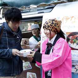 「第1回ご当地!絶品うまいもん甲子園」の模様