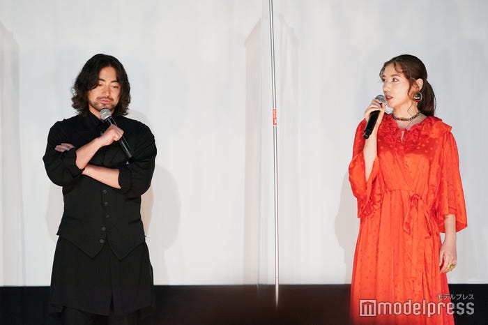 山田孝之、仲里依紗(C)モデルプレス