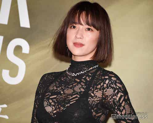 中村アン、胸元透け魅せドレス姿「踊りたくなるようなドレス」<クリスチャン・ディオール、夢のクチュリエ>