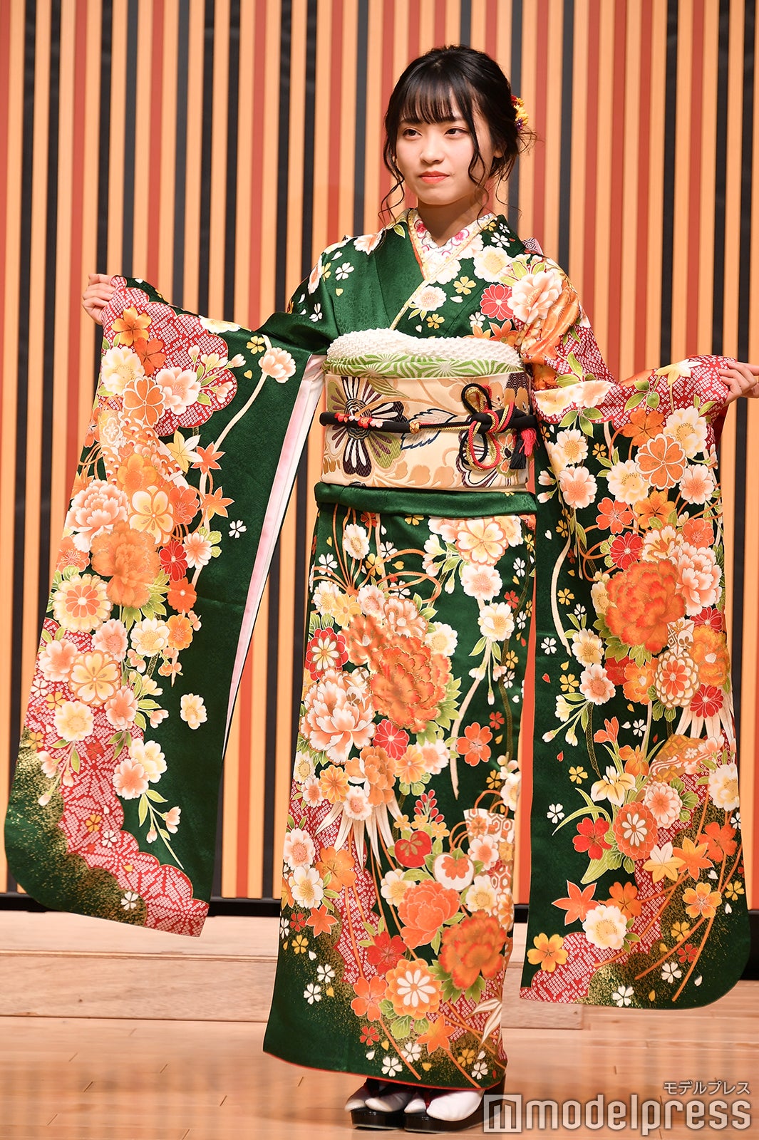 入内嶋涼（C）モデルプレス