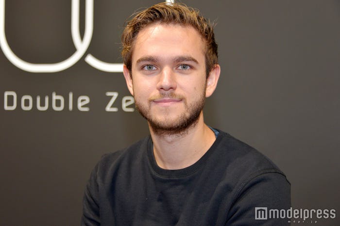 ZEDD(C)モデルプレス