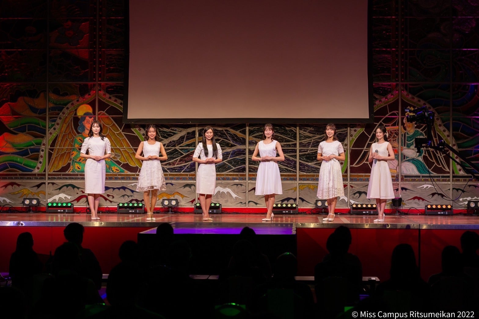 「ミスキャンパス立命館2022」ファイナリスト（提供写真）