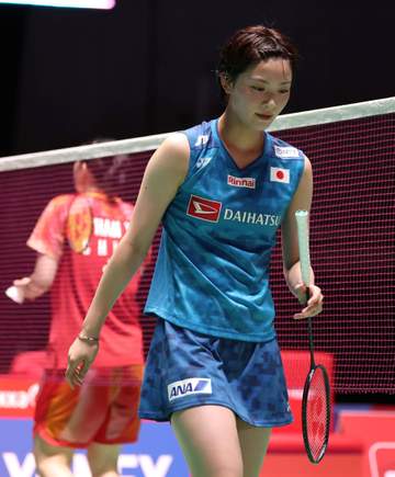 バドミントン 宮崎友花が1回戦敗退「どうしてもうまくいかなかった」中国選手に完敗