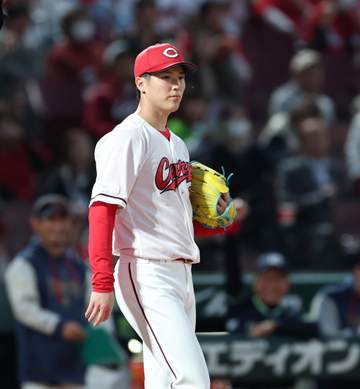 広島・森下が5回3失点で降板 投手・高梨に適時打浴びるなど流れ呼び込めず…