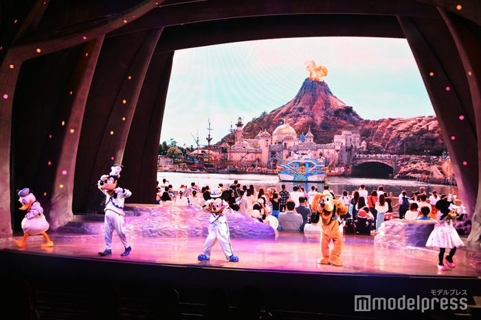 東京ディズニーシー20周年“シャイニング・ウィズ・ユー”(C)モデルプレス(C)Disney