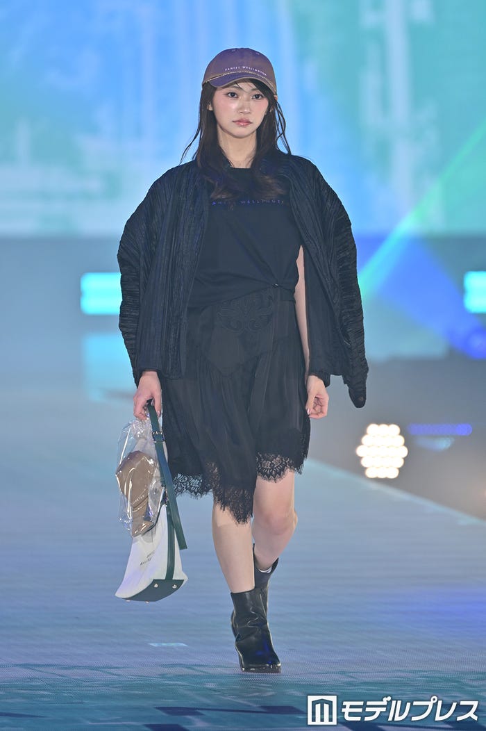 板倉可奈(C)モデルプレス