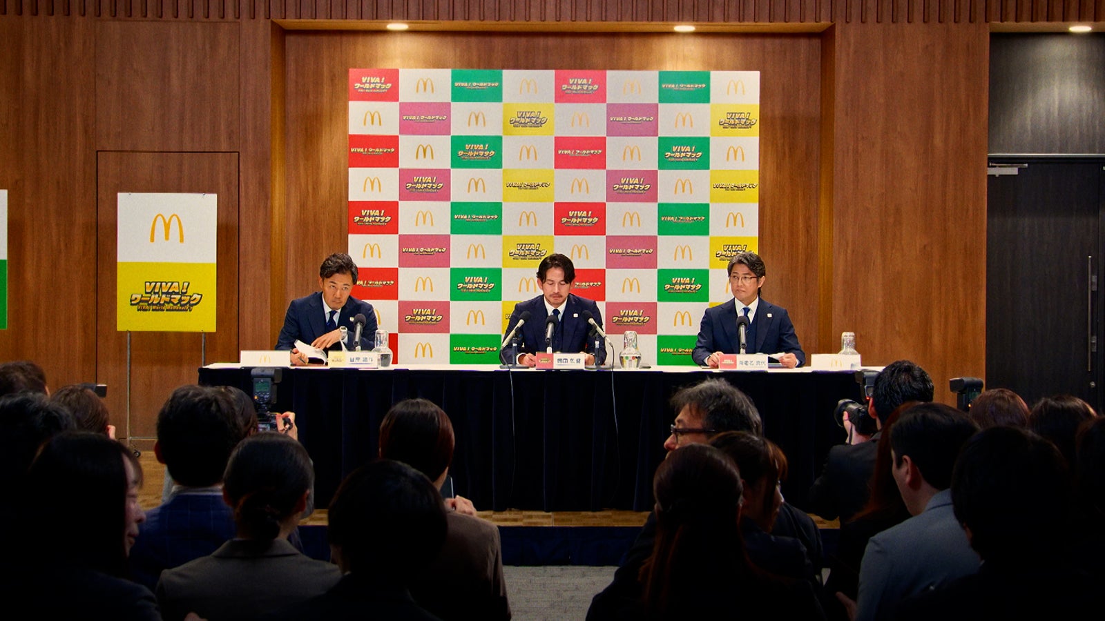 ワールドマック「代表発表」篇より（提供写真）
