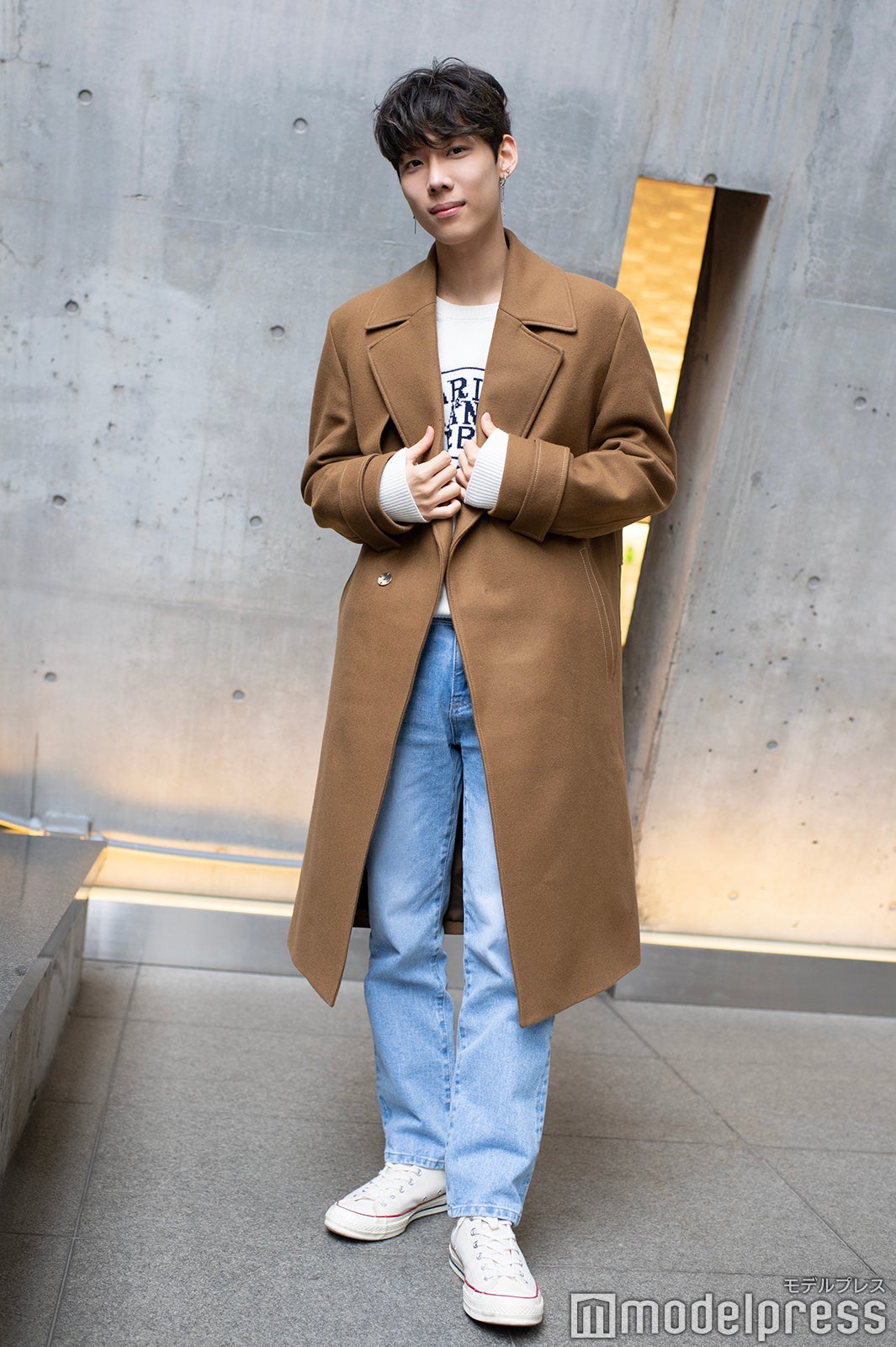 ロビン（C）モデルプレス