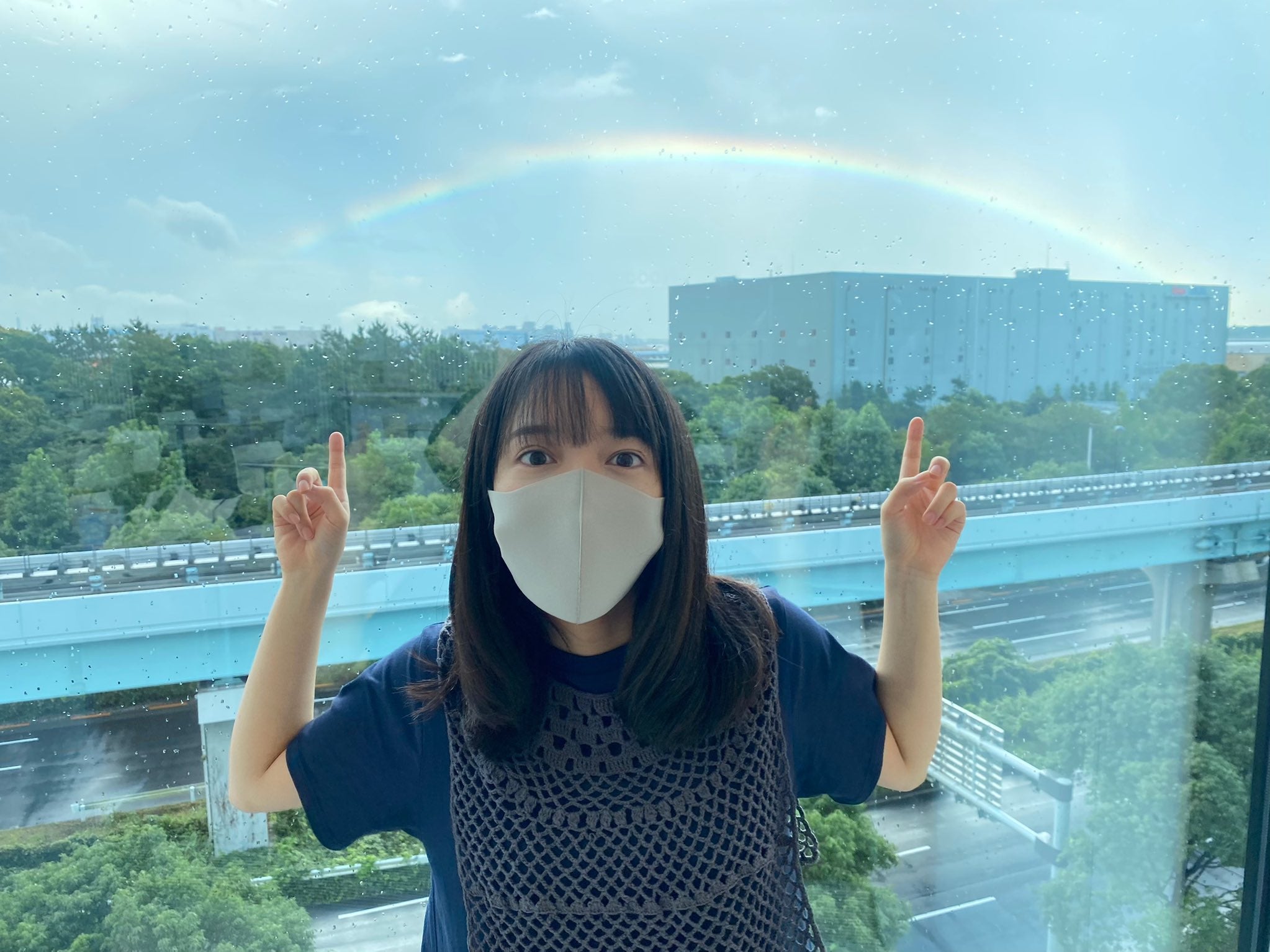 上白石萌音、マスク姿ショットに「顔が小さすぎる」と驚きの声