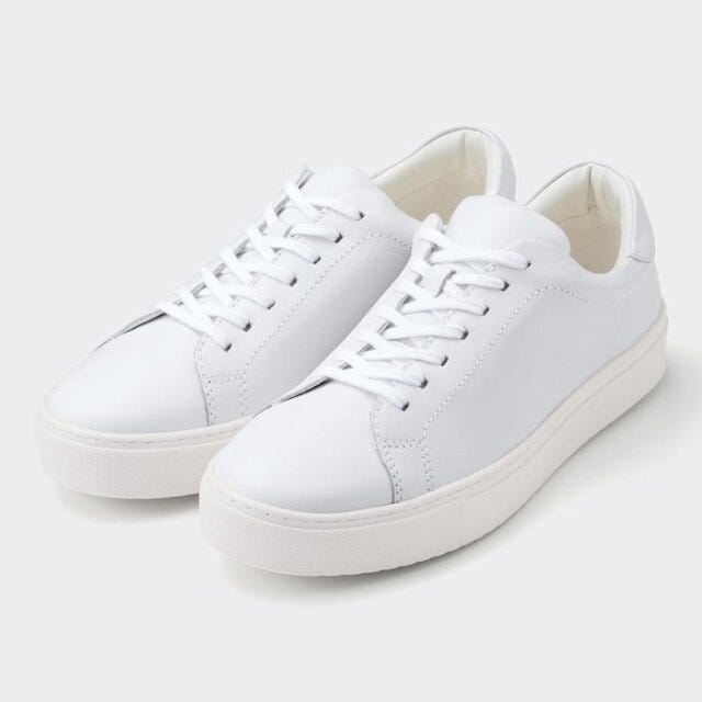 GU　メンズカーディガン　シンプルカジュアル　爽やかコーデ　asuka　イラスト　リアルレザースニーカー