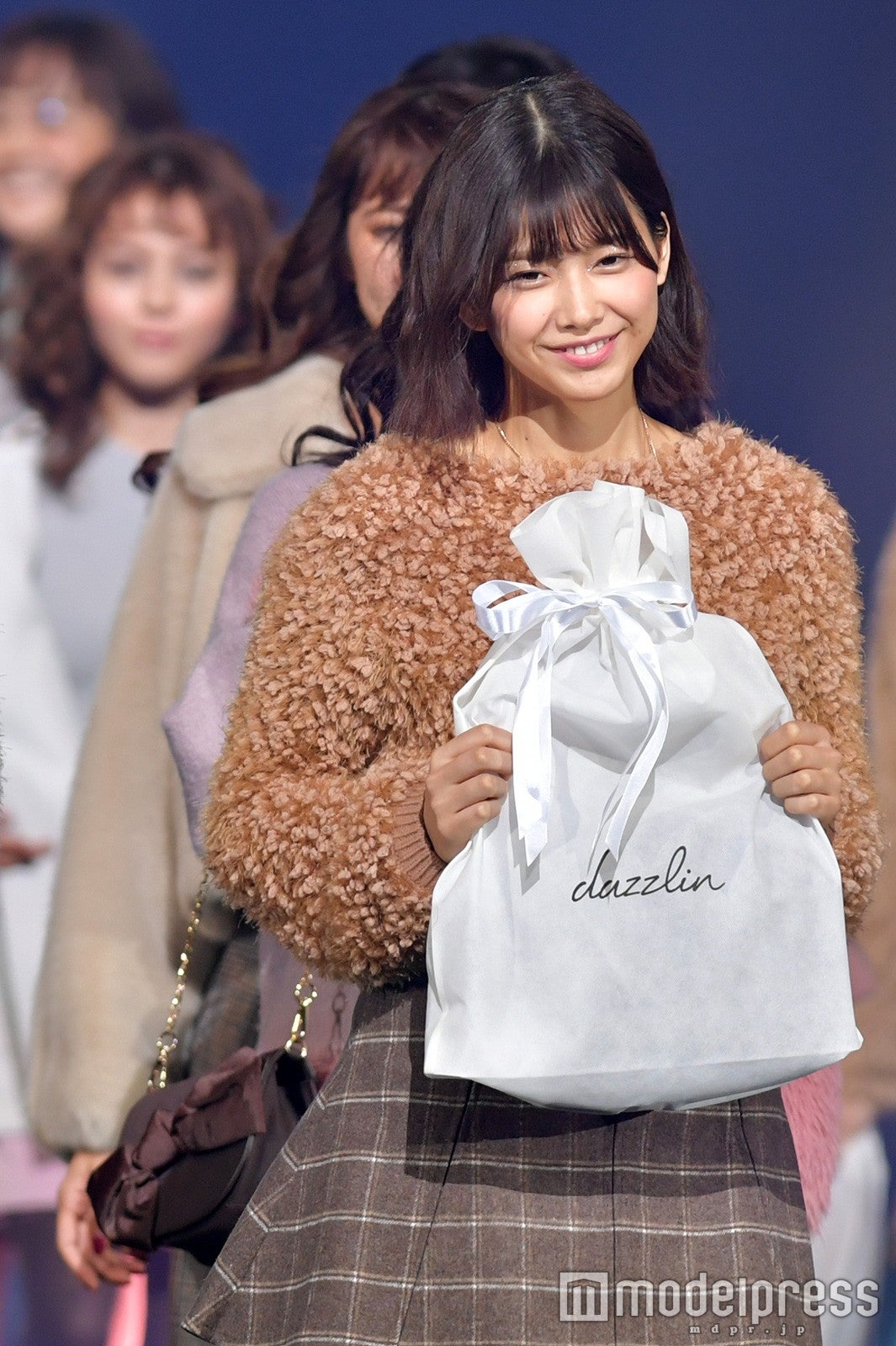 渡邉理佐（C）モデルプレス