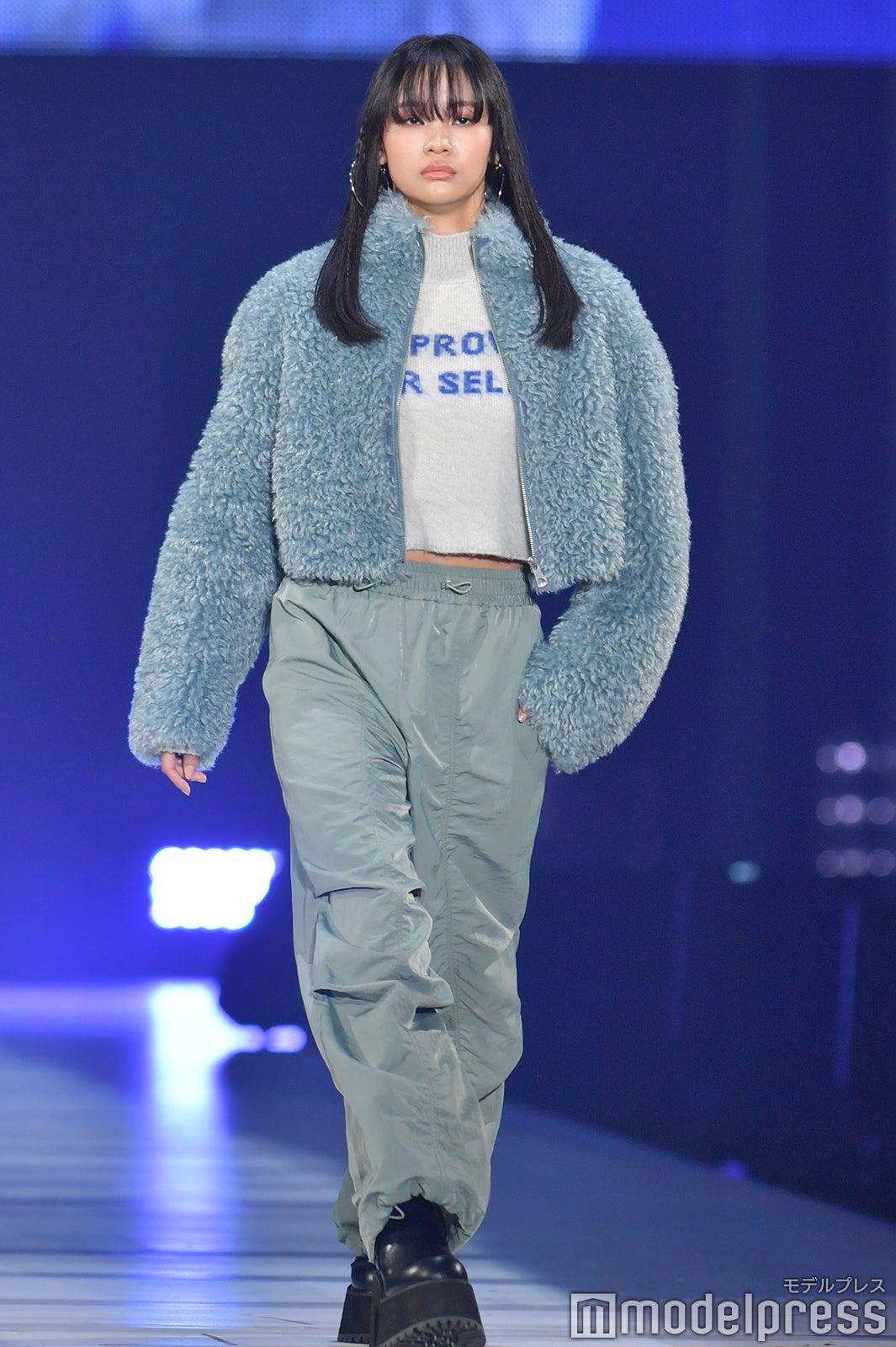 （C）モデルプレス