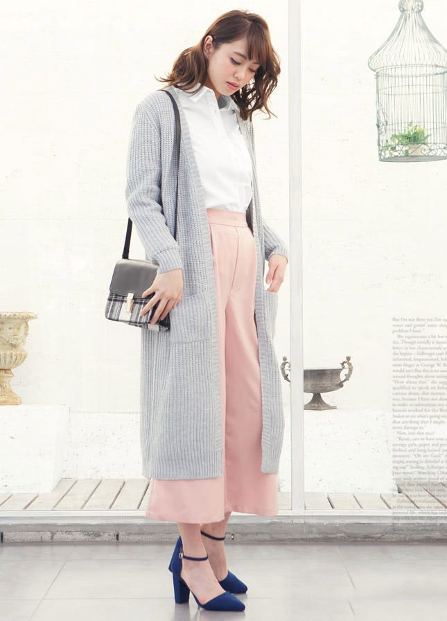 シンプルベーシックシャツトップス「神戸レタス」1690円(税込)/画像提供:神戸レタス