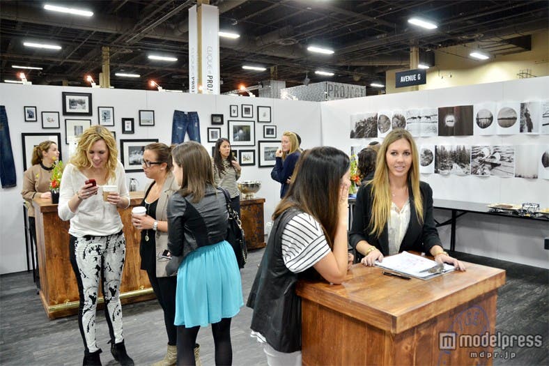 「PAIGE」ブースの様子(「MAGIC」2013S/Sにて)