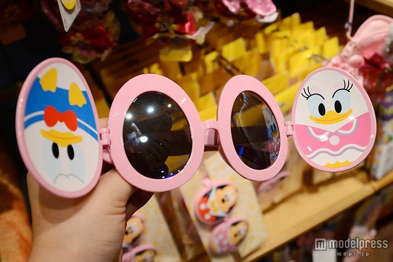 ファッション用グラス￥2200／共通グッズ