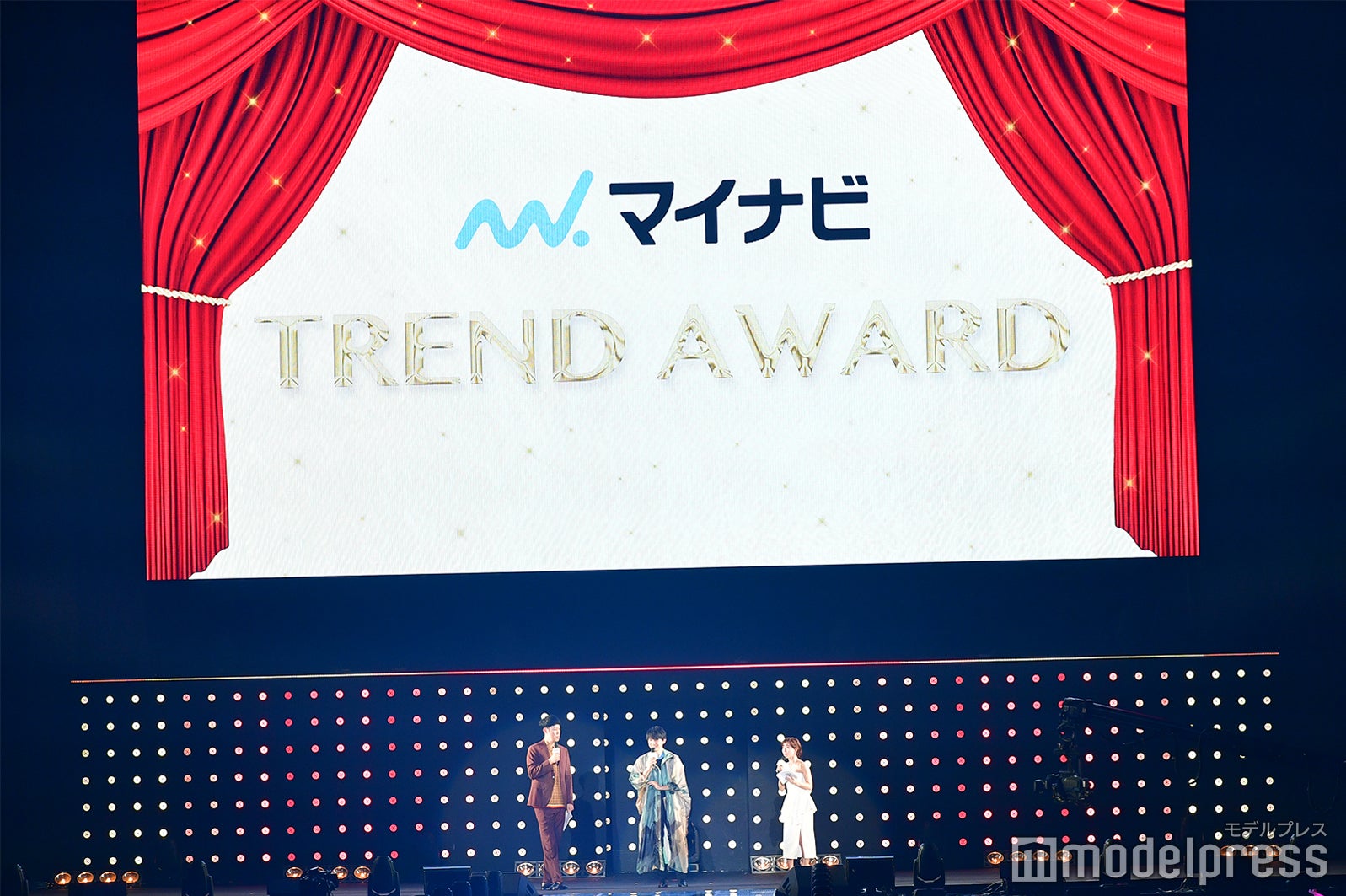 吉沢亮（C）モデルプレス