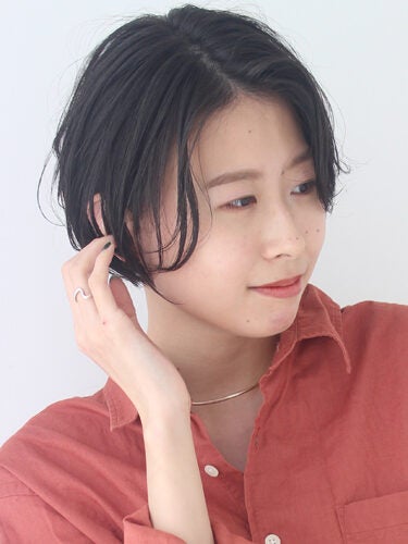 ぽっちゃりさんにおすすめのショートの髪型15選 丸顔をカバーする美シルエットヘア モデルプレス