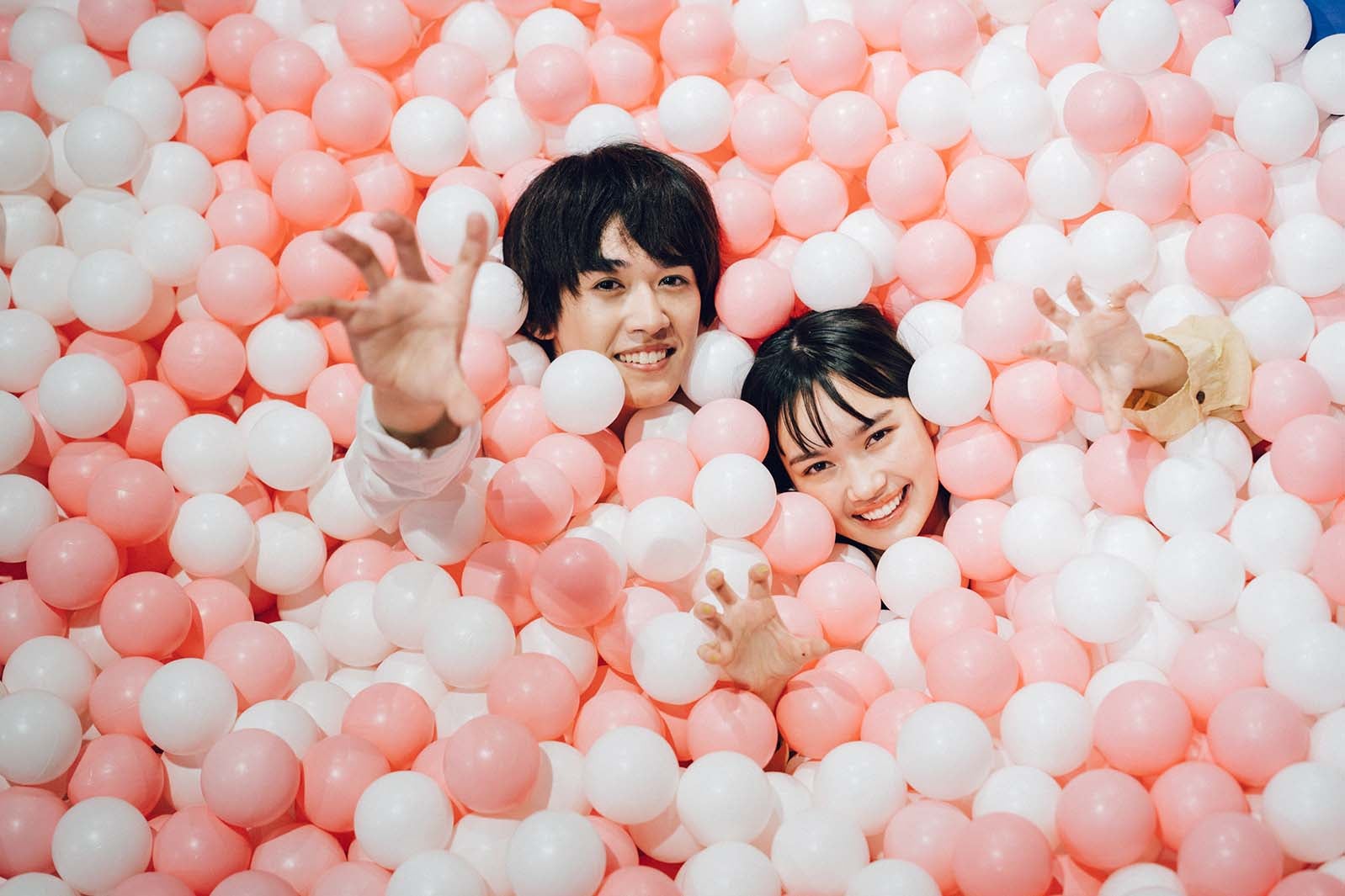 高橋聖那、新井舞良「彼とオオカミちゃんには騙されない」ABEMAプレミアム限定企画第二夜（C）AbemaTV, Inc.