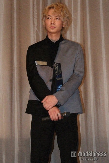 綾野剛のラブシーンに共演者嫉妬「私がやりたかった」