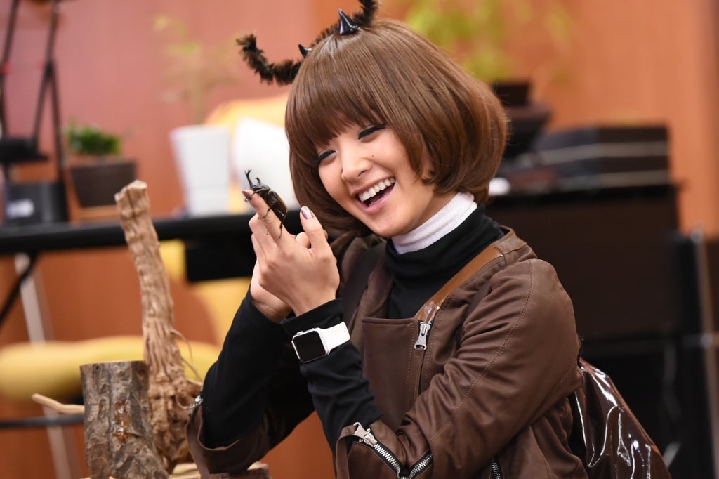 カブトムシとの恋！？／ドラマ『レンタルの恋』第8話より（C）TBS