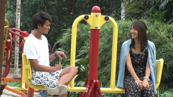 シャイボーイ、かすが/「あいのり:Asian Journey」第18話より(C)フジテレビ