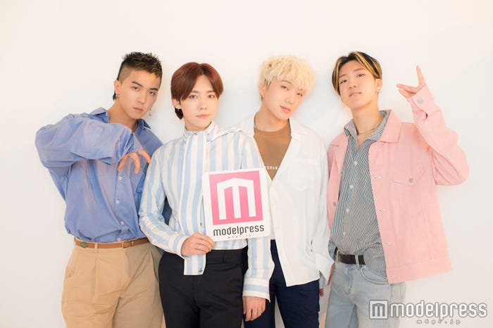 WINNER(左から)ソン・ミノ、キム・ジヌ、カン・スンユン、イ・スンフン (C)モデルプレス