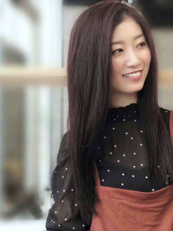 黒髪ロングで大人っぽく垢抜ける 流行りのスタイルにイメチェンしてみては モデルプレス 黒髪ロングで大人っぽく垢抜ける 流行りのスタイルにイメチェンしてみては モデルプレス