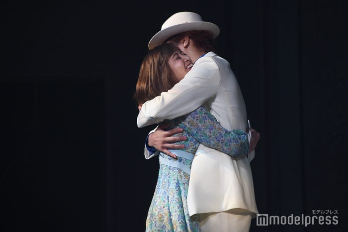 南沢奈央、章平/公開ゲネプロより(C)モデルプレス