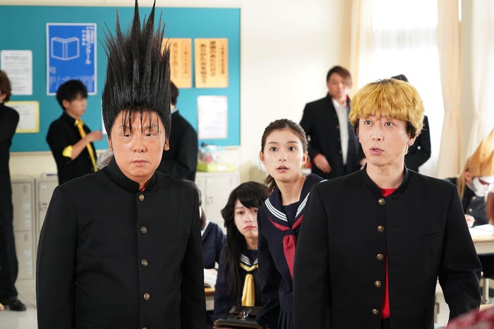 梅沢富美男、芳根京子、後藤輝基 (C)日本テレビ