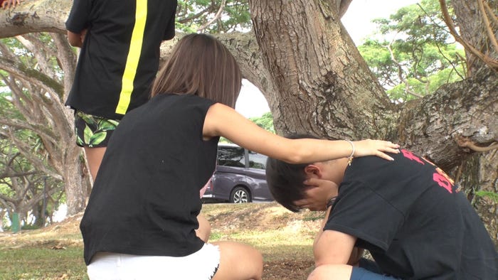 トムを心配するかにゃ/「あいのり:Asian Journey」第22話より(C)フジテレビ