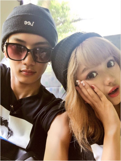 真剣交際中のなちょす＆那須泰斗がペアルック披露　