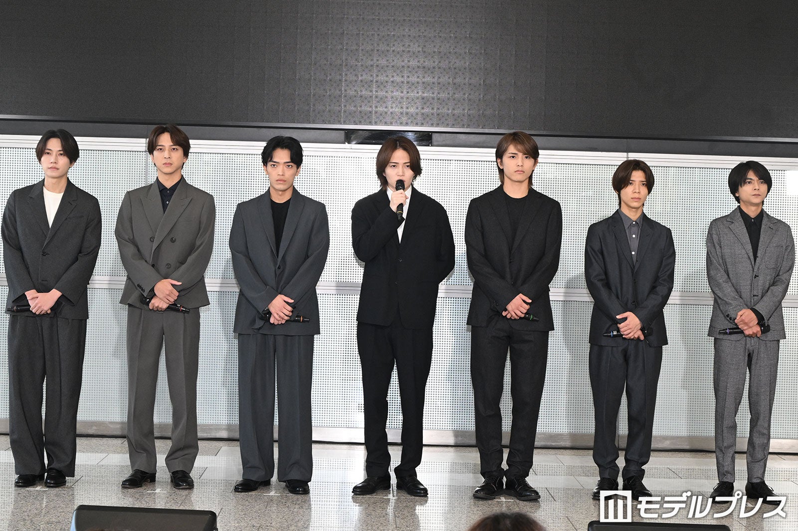 timelesz、猪俣周杜の逮捕受け会見 菊池風磨「もう一緒に仕事ができないという気持ちです」「悔しさや憤りを感じました」