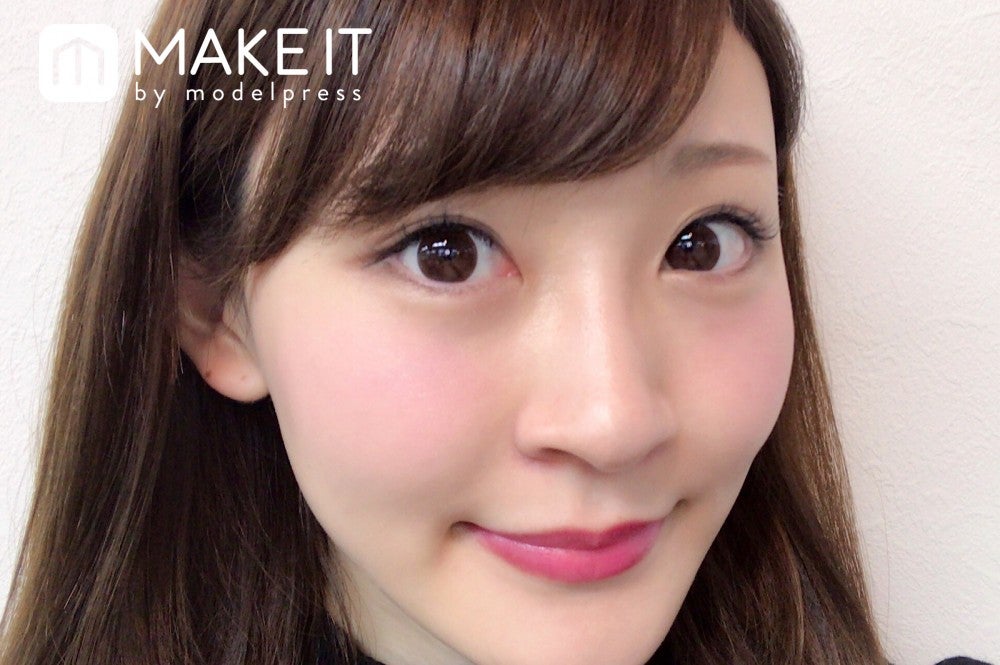 キャンメイク／パウダーチークス／PW20 ロリポップピンク 使用 (C)メイクイット