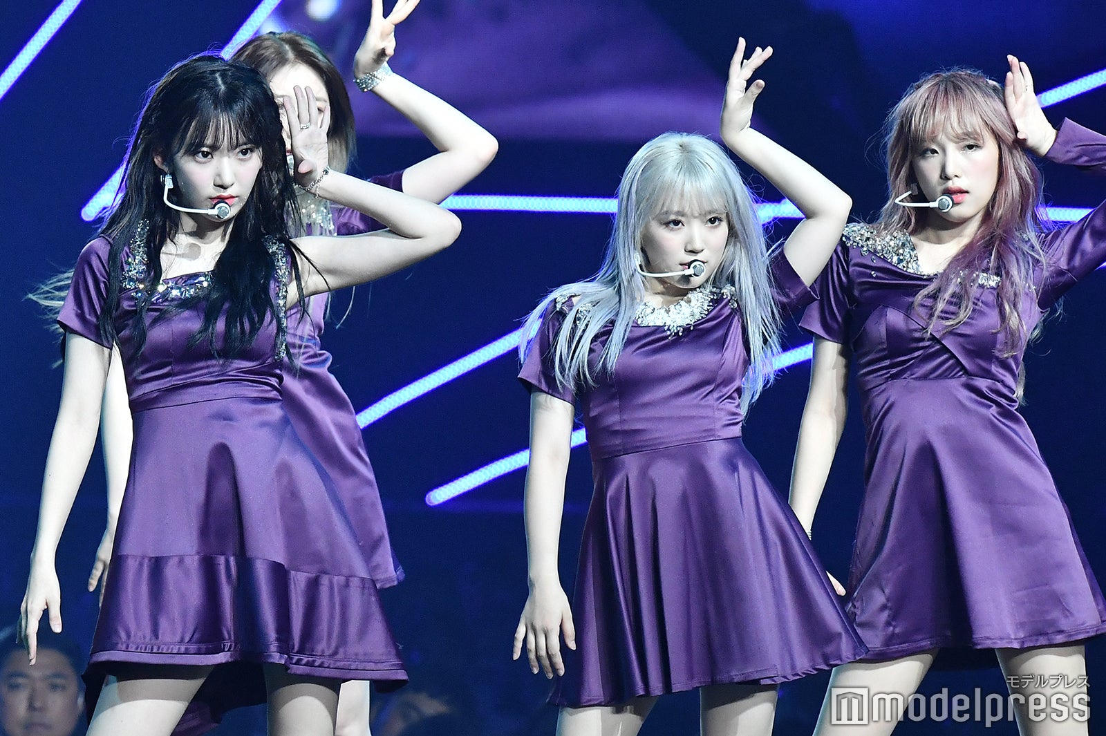 宮脇咲良、矢吹奈子、チェ・イェナ （C）モデルプレス