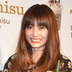 「Starbucks Summer Party 2013“Walk with Frappuccino(R)”」に登場したヨンア