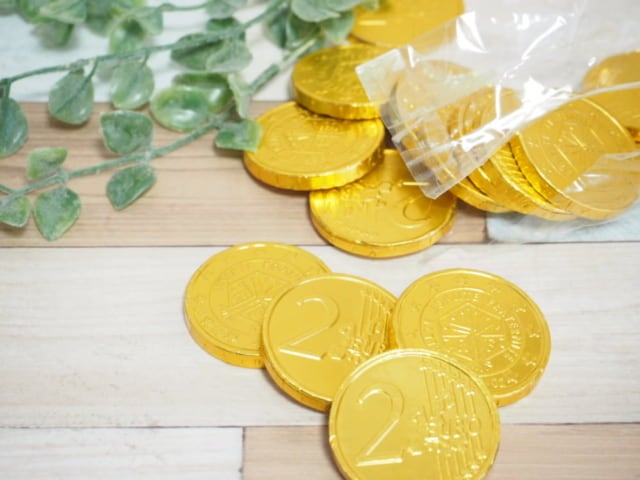 成城石井金貨チョコパッケージを開けた写真