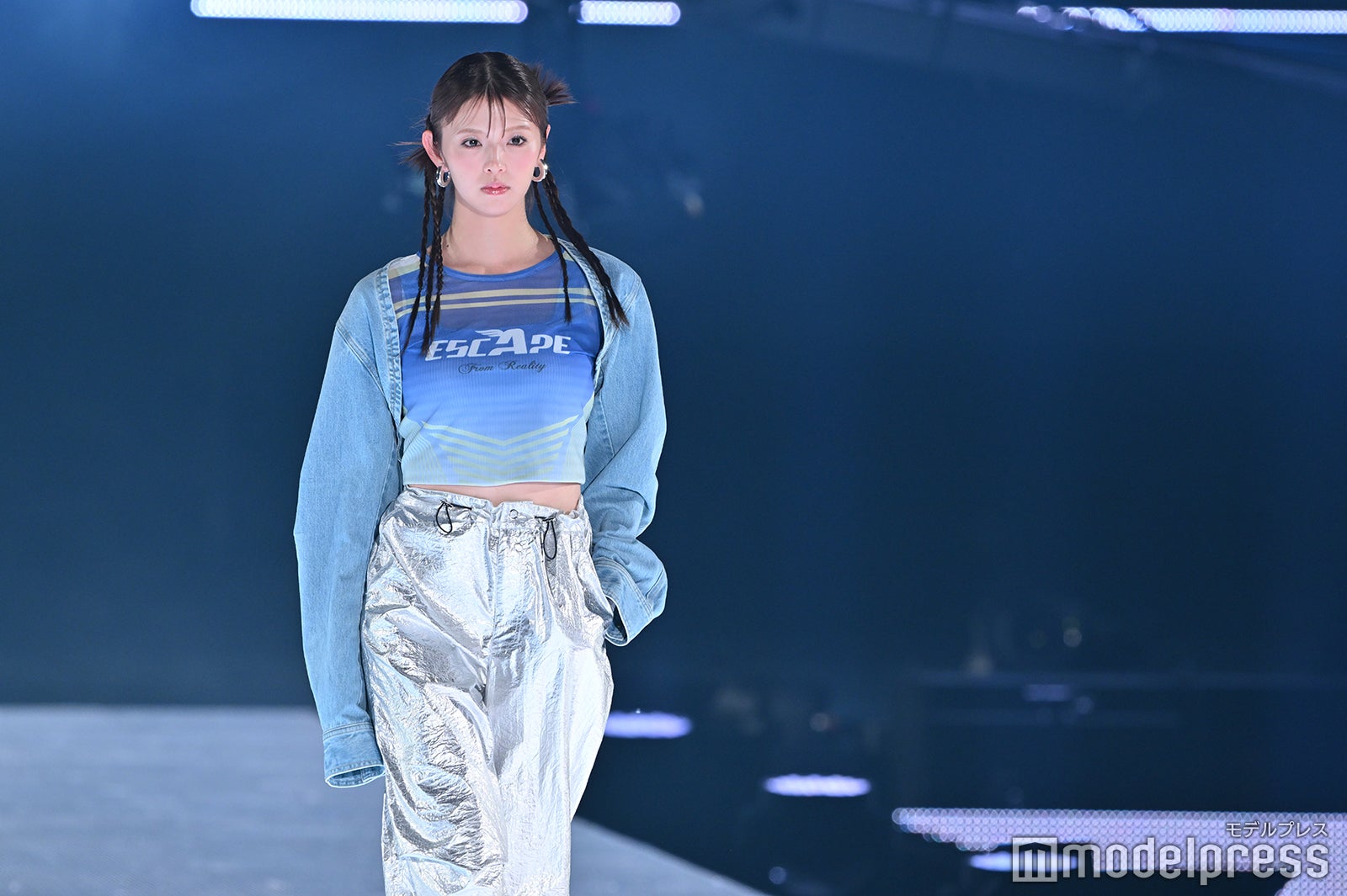 （C）モデルプレス