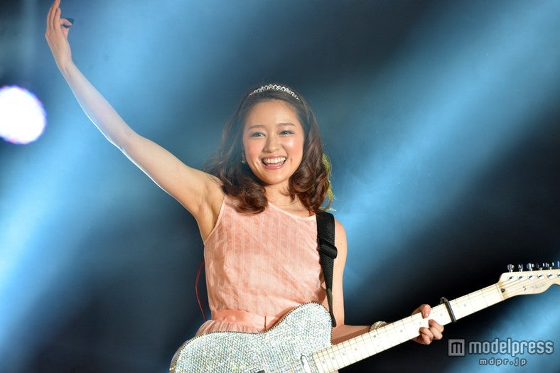 元テラスハウスchayがファンと一体　キュートな歌声に観客熱狂