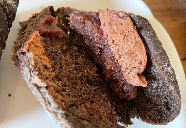 LAWSONBAKERY×GODIVA　あんバターショコラ