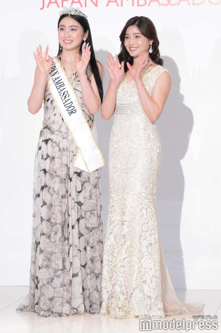 神野莉吏さん、土屋炎伽（C）モデルプレス